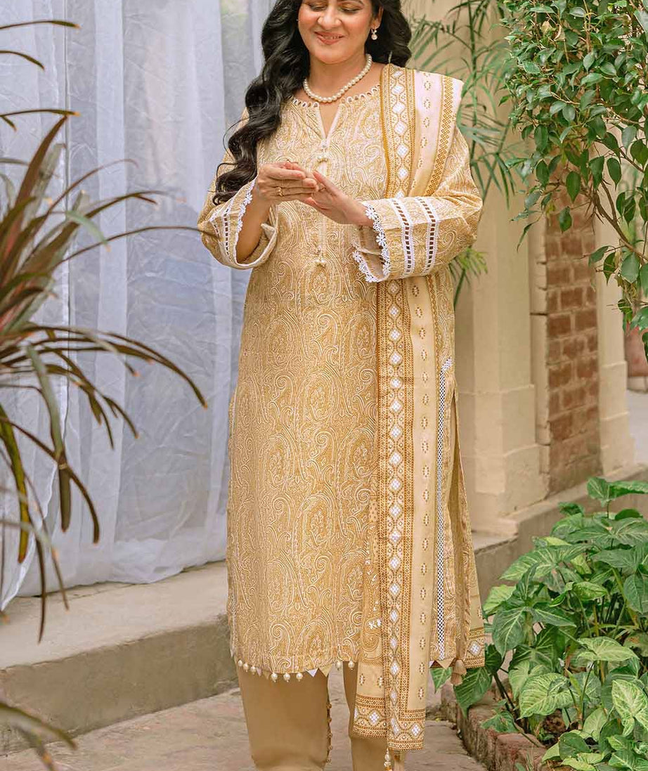 Gul Ahmed Lawn`23 CL#32182-A