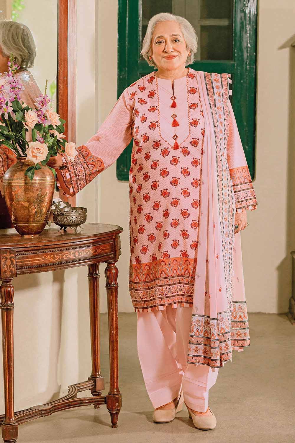 Gul Ahmed Lawn`23 CL#32077-B