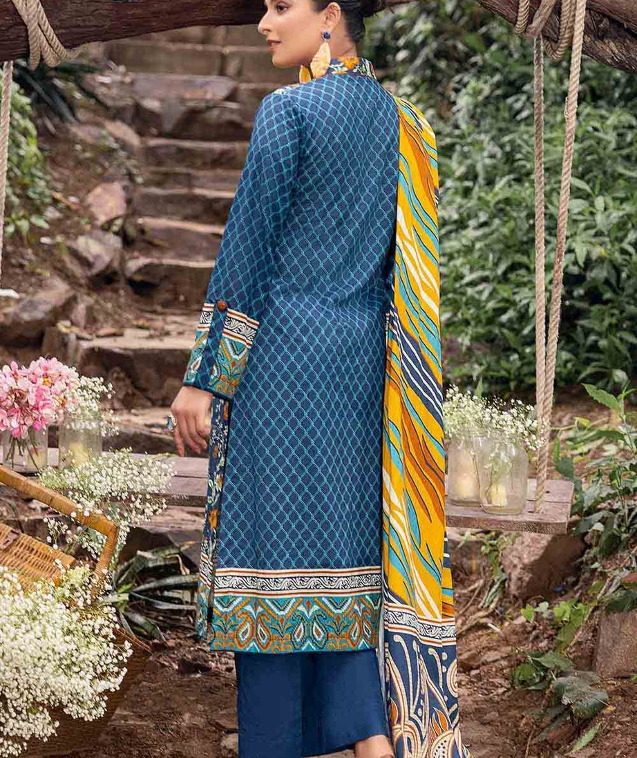 Gul Ahmed Winter Collection`22 K#22043-A