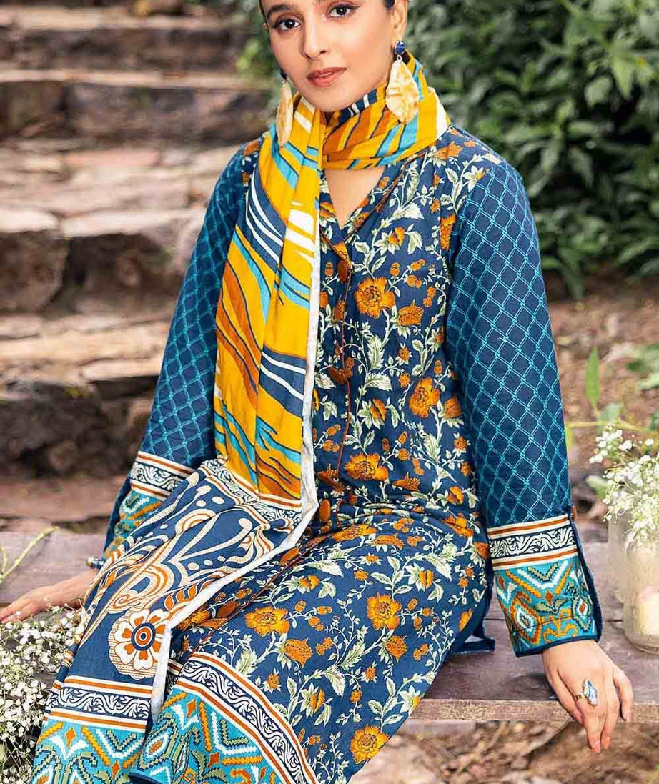 Gul Ahmed Winter Collection`22 K#22043-A