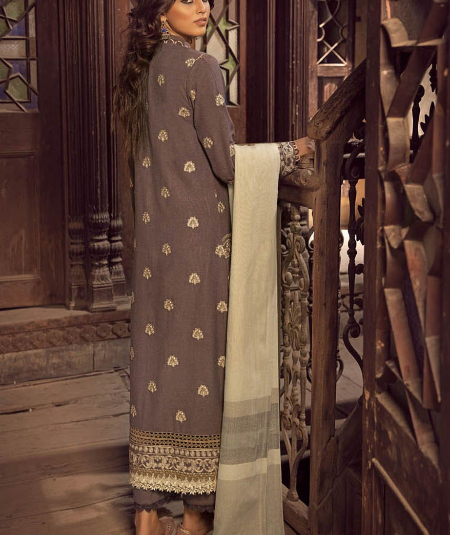 Gul Ahmed Winter Collection`22 AP#22008