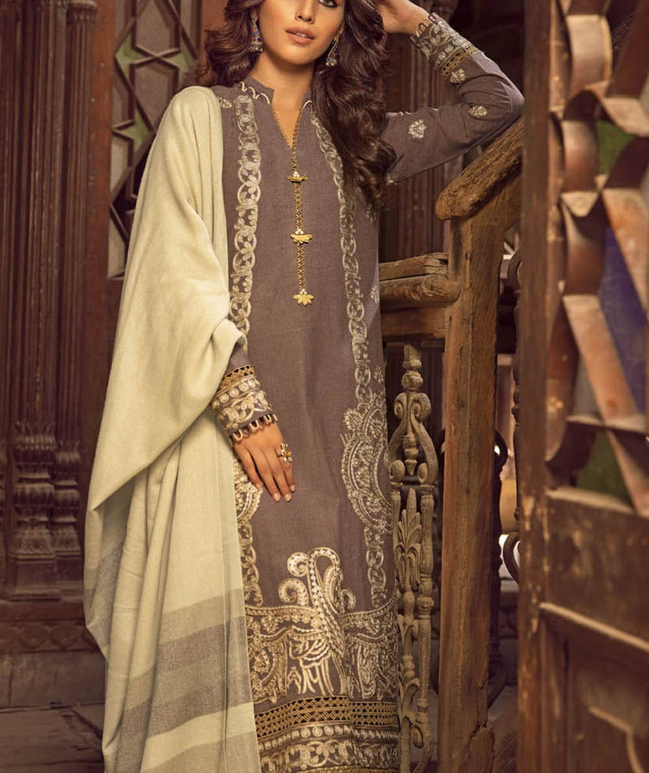Gul Ahmed Winter Collection`22 AP#22008