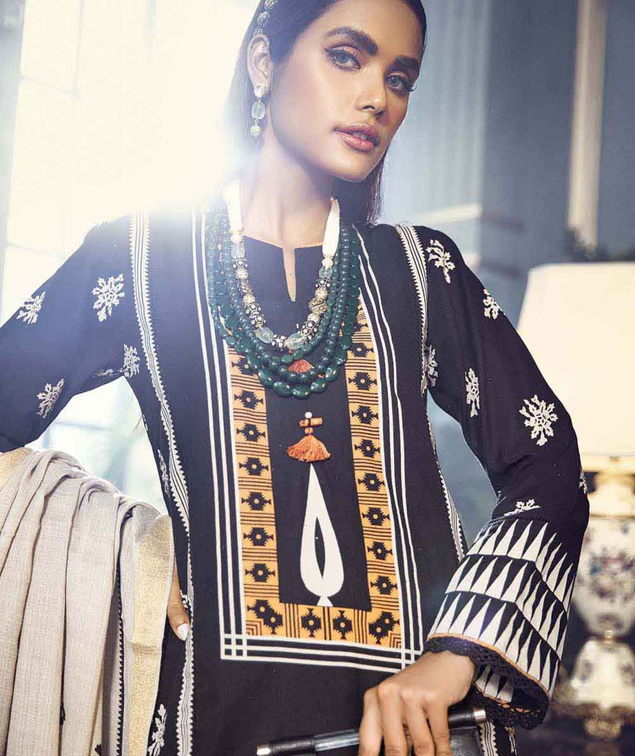Gul Ahmed Winter Collection`22 AP#12096