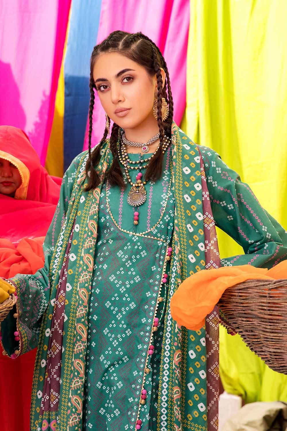 Gul Ahmed Lawn`23 CL#32141 A