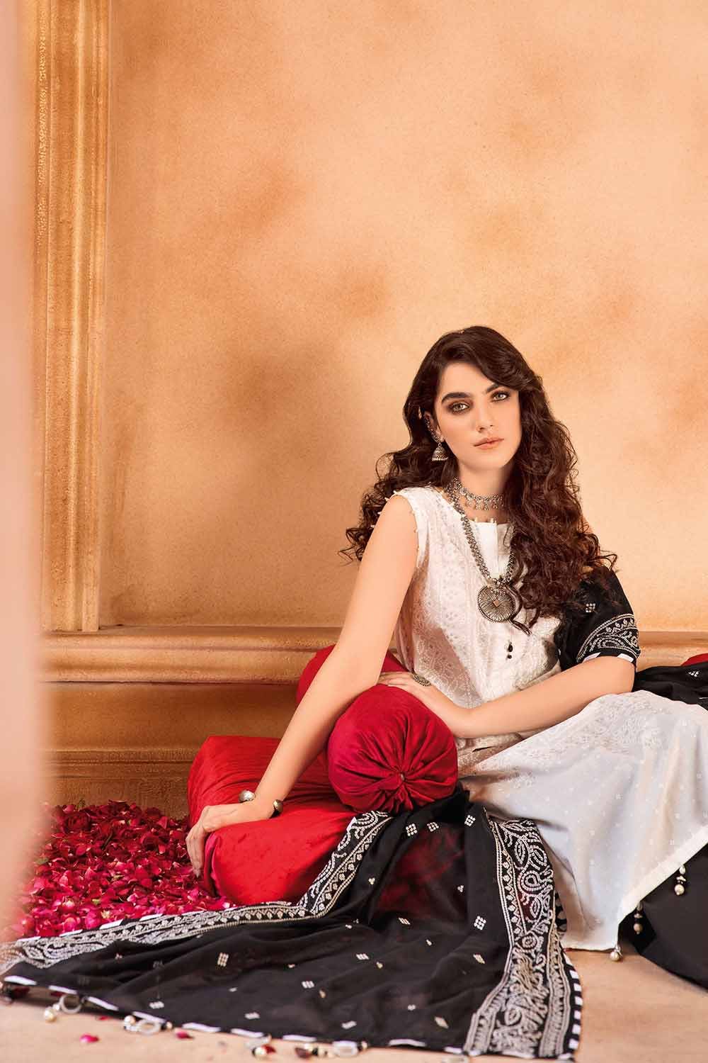 Gul Ahmed Lawn`23 CL#32164 A