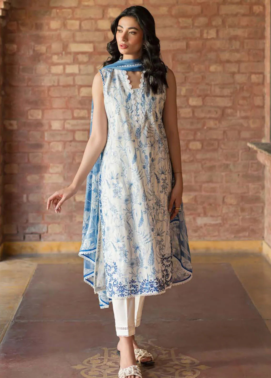 Sahar S/S Emb Lawn'24 V#2 EL#1