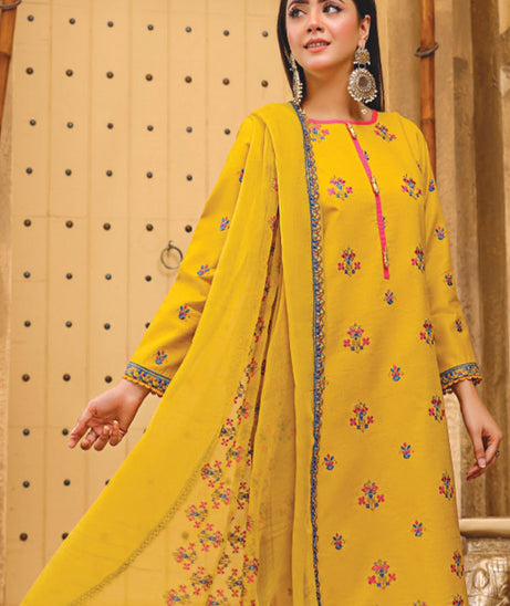 Sanam Saeed Rung Emb Lawn`23 D#07