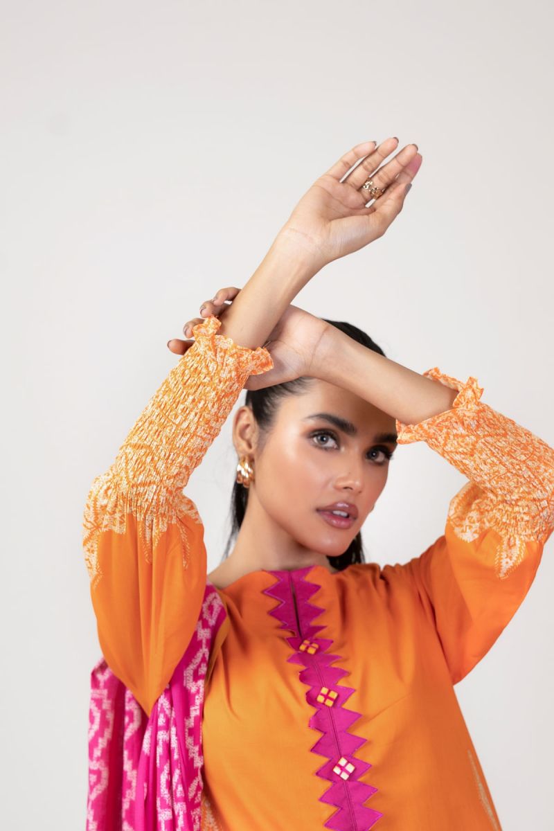Al Karam Spring Summer`22 SS#20 Orange