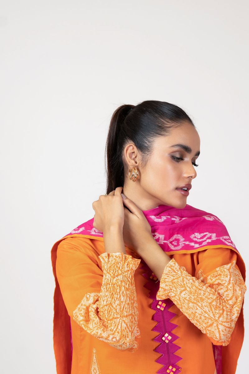 Al Karam Spring Summer`22 SS#20 Orange