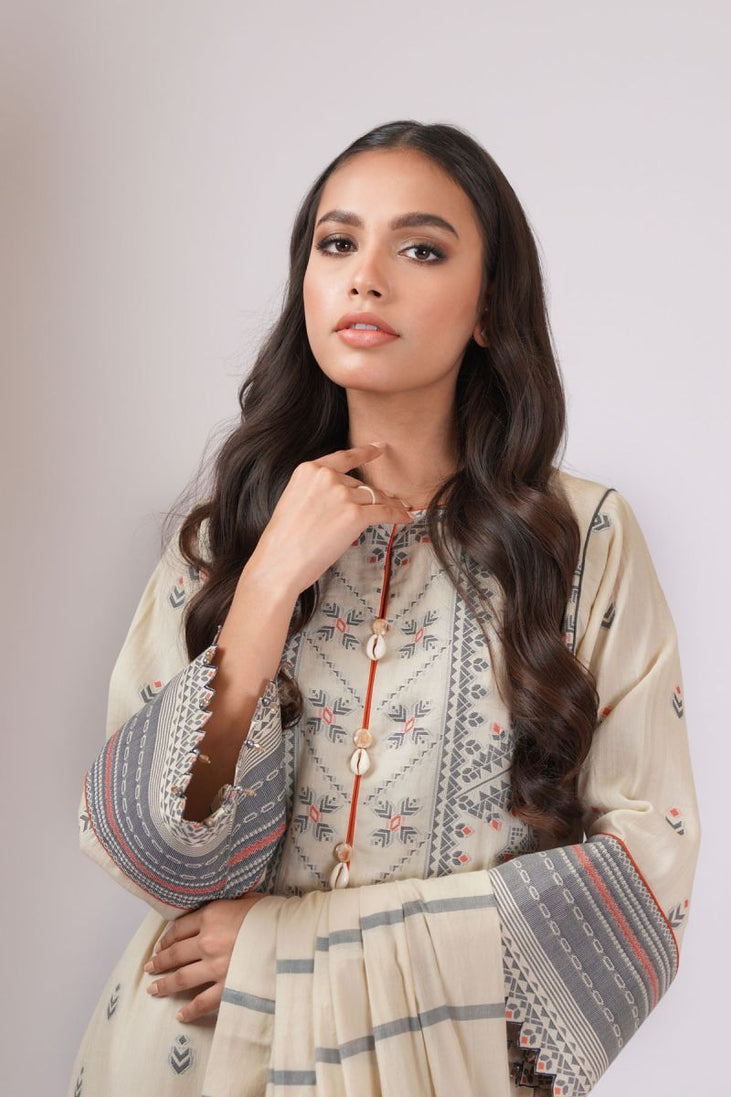 Al Karam Spring Summer`22 SS#20.1 Beige