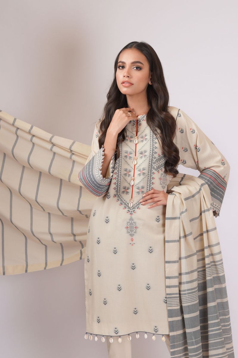 Al Karam Spring Summer`22 SS#20.1 Beige