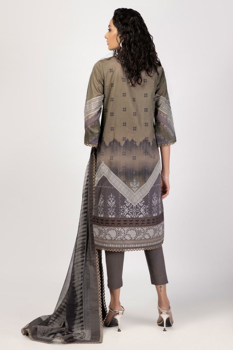 Al Karam Spring Summer`22 SS#25 Beige