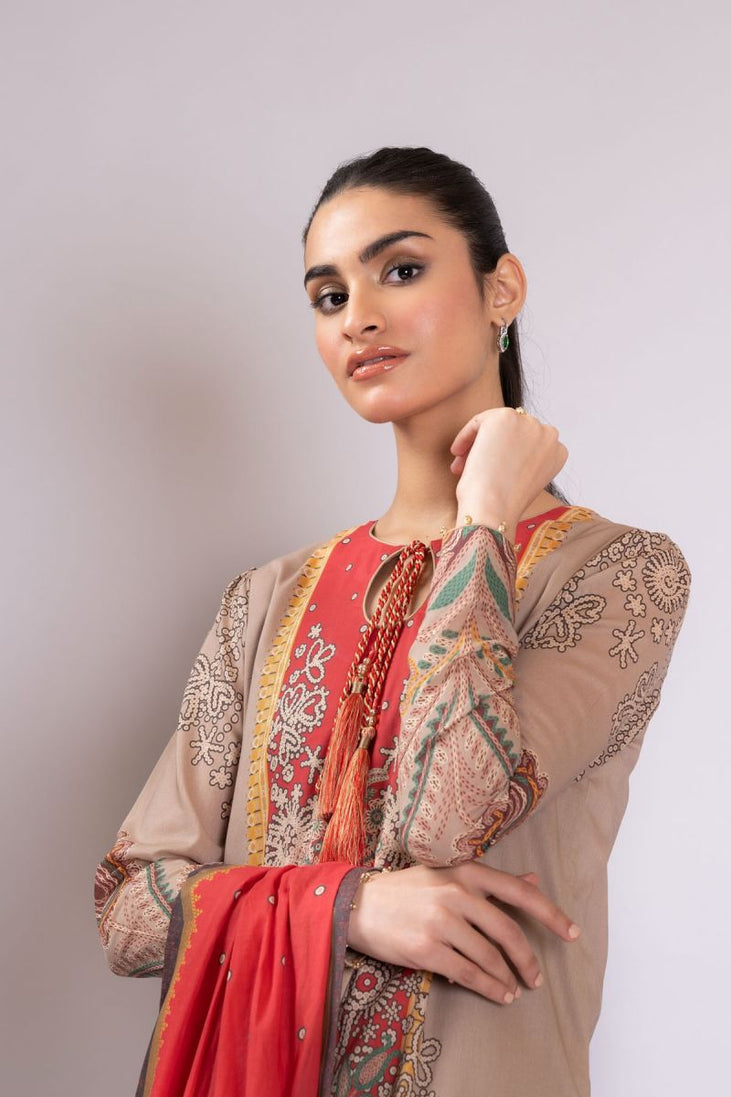 Al Karam Spring Summer`22 SS#27 Beige