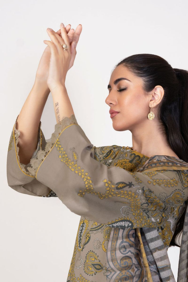 Al Karam Spring Summer`22 SS#28 Grey