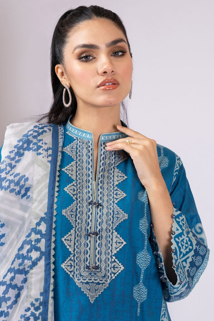 Al Karam Spring Summer`22 SS#32 Blue