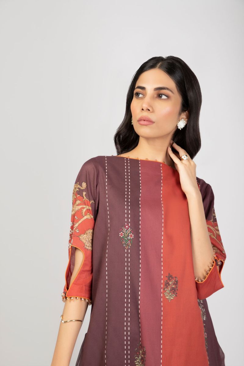 Al Karam Spring Summer`22 SS#42.1 Maroon