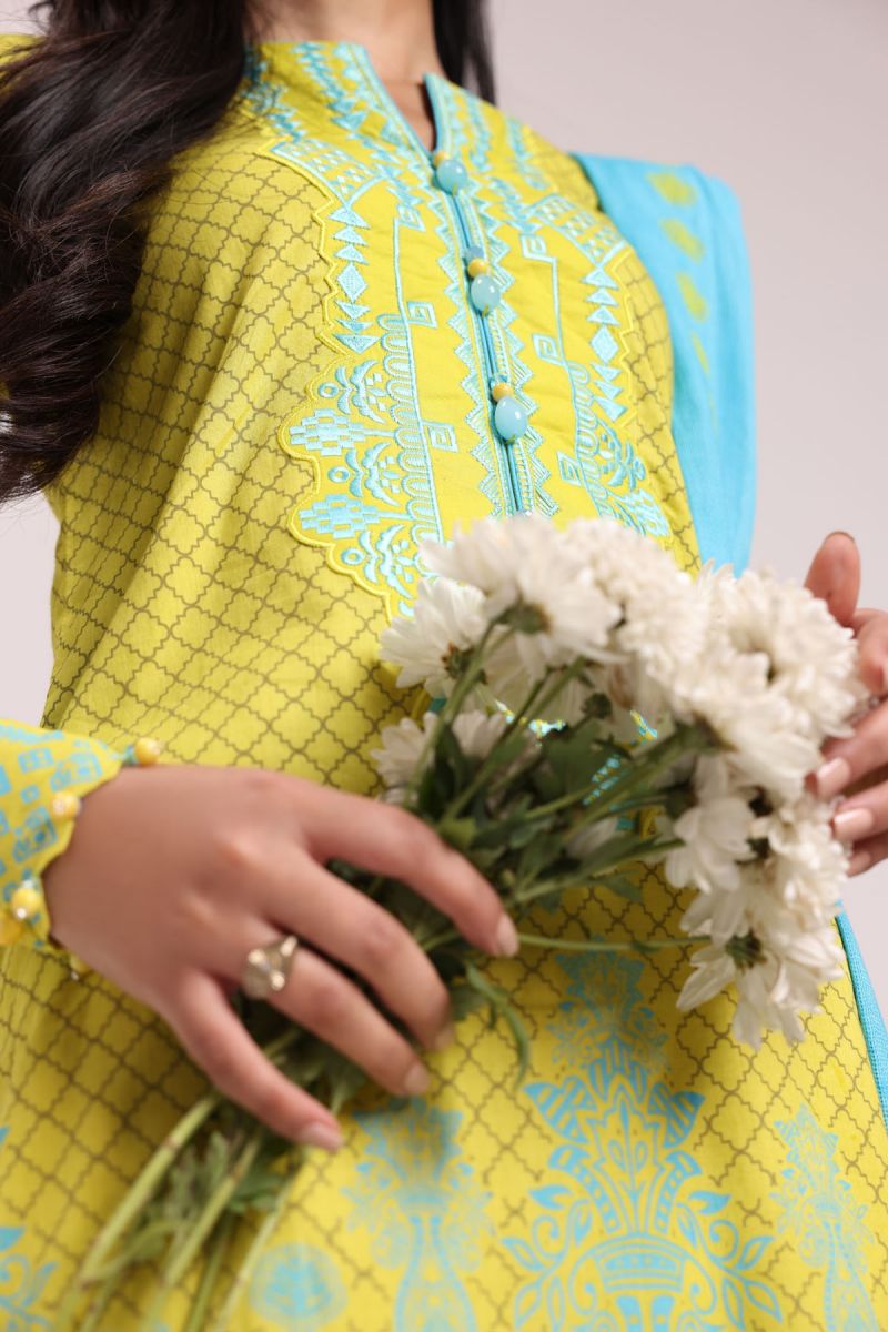 Al Karam Spring Summer`22 SS#49.1 Yellow