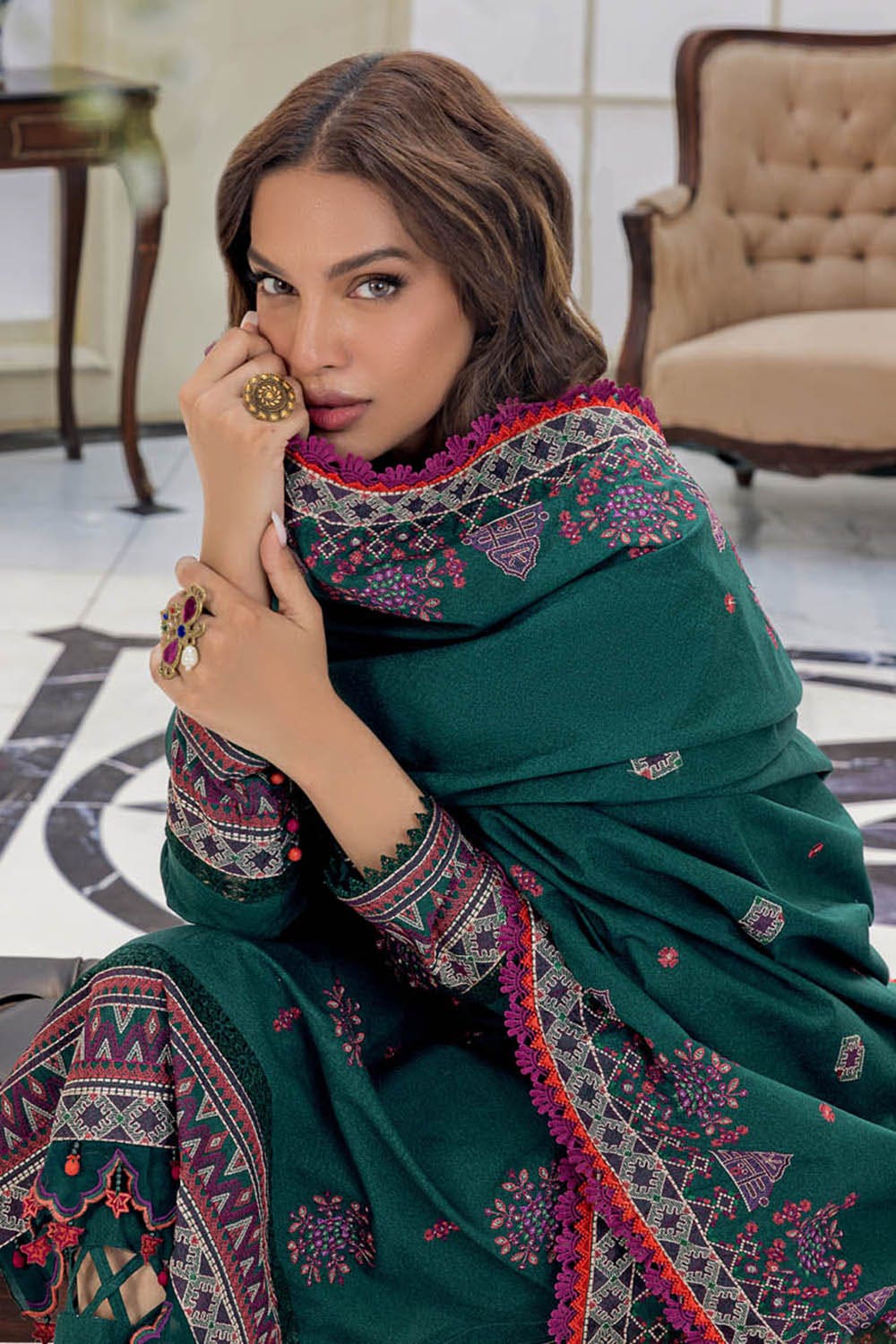 Gul Ahmed Winter Collection`22 AY#22015-A