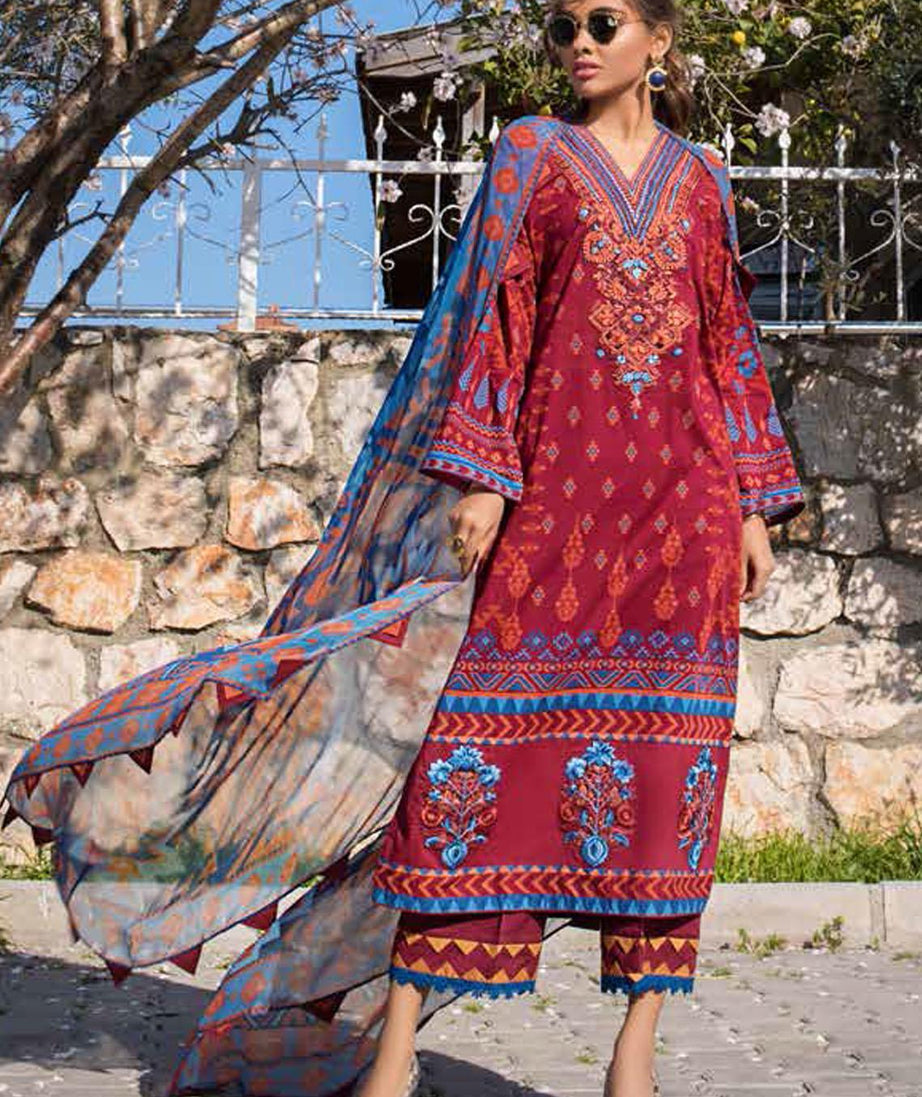 Tahra Lawn By Zainab Chottani`21 D#10 A