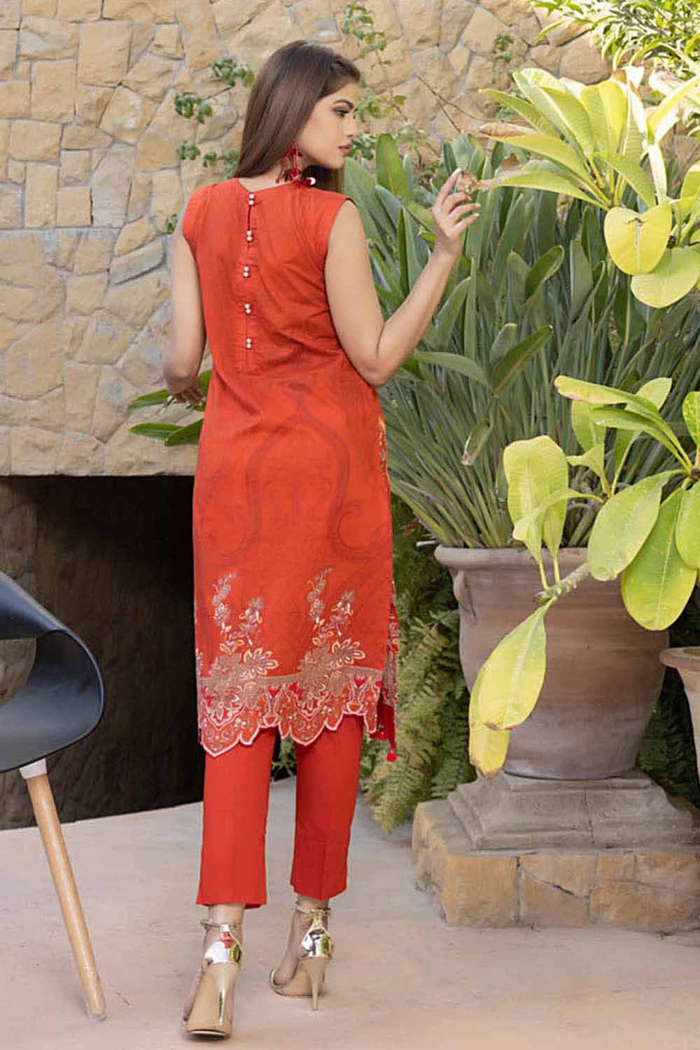 Gul Ahmed Lawn`23 TL#32019 B