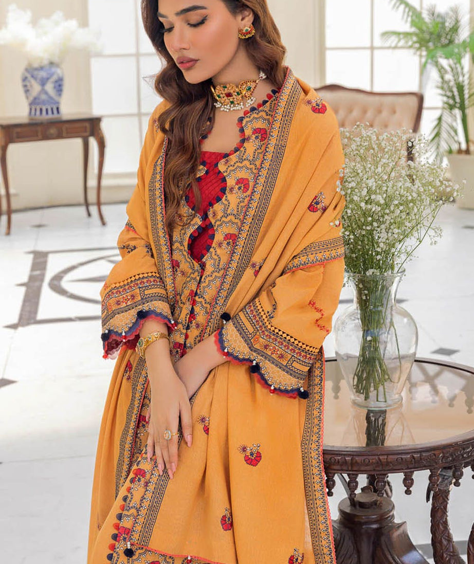 Gul Ahmed Winter Collection`22 AY#22011