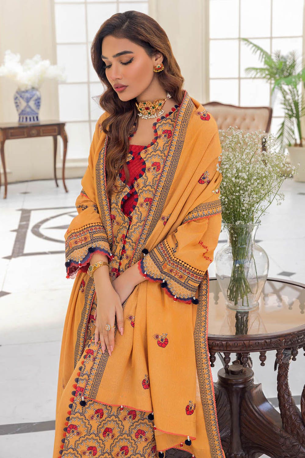 Gul Ahmed Winter Collection`22 AY#22011
