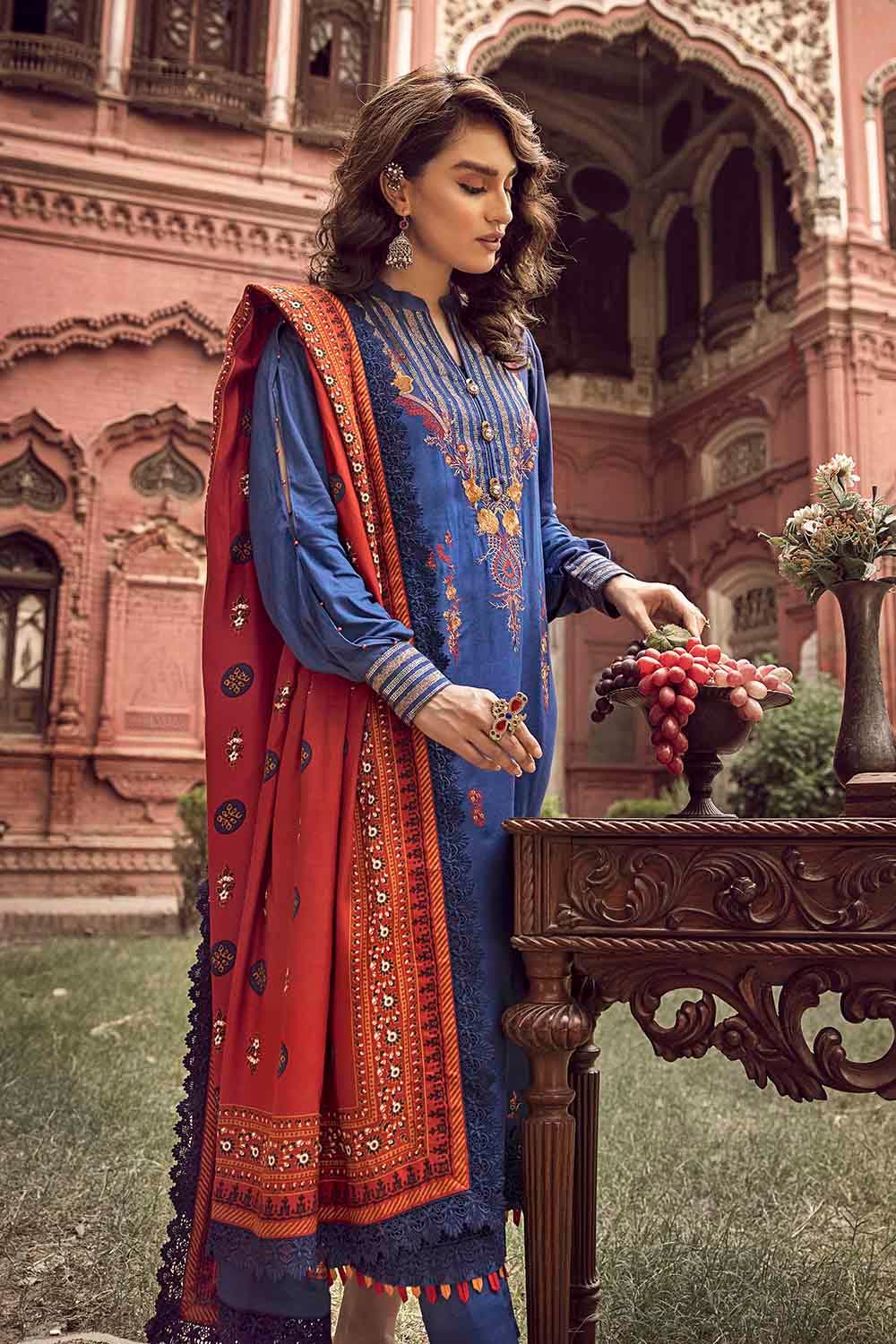 Gul Ahmed Winter Collection`22 VK#22004