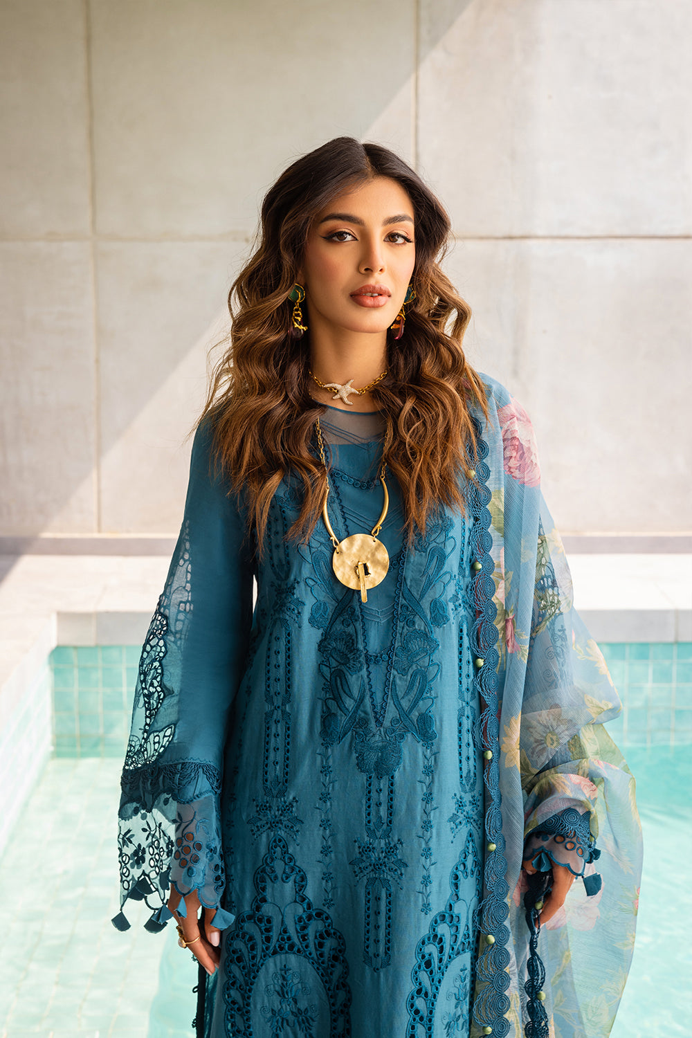 Saira Rizwan Luxury Lawn`24 (SAPPHIRE)