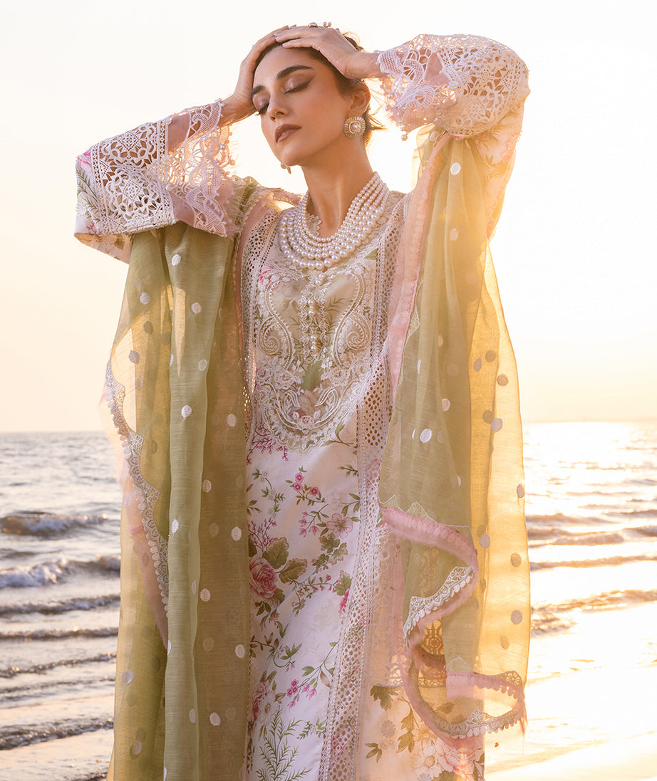 Saira Rizwan Luxury Lawn`24 (AKOYA)