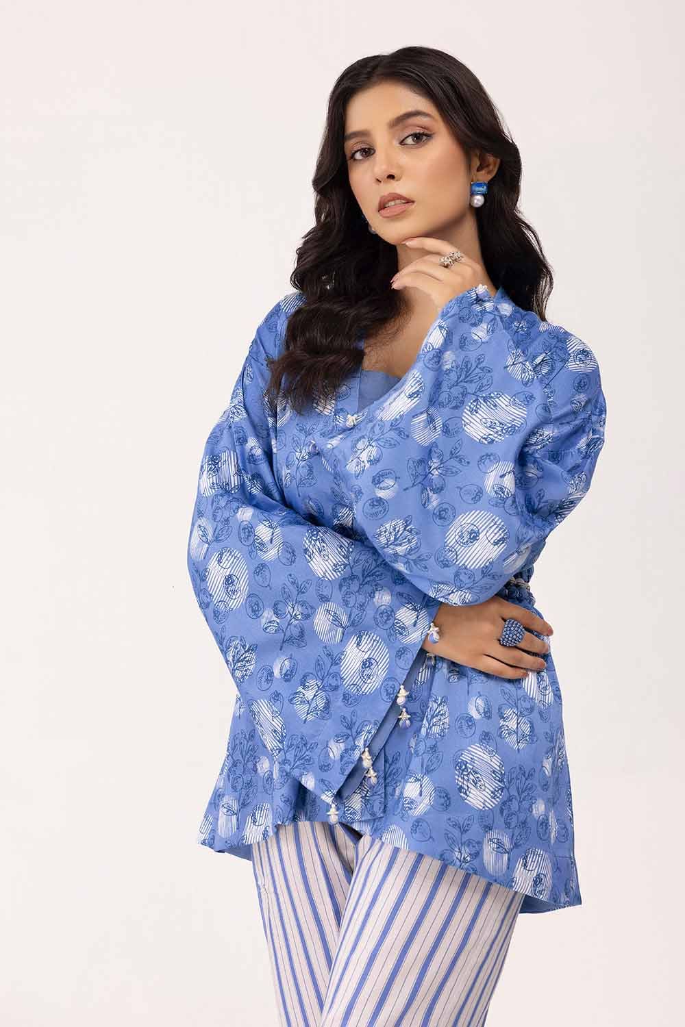 Gul Ahmed Winter'24 VT#42004