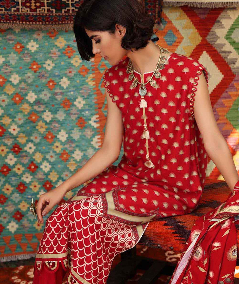 Gul Ahmed Winter Collection`22 LT#12012-B