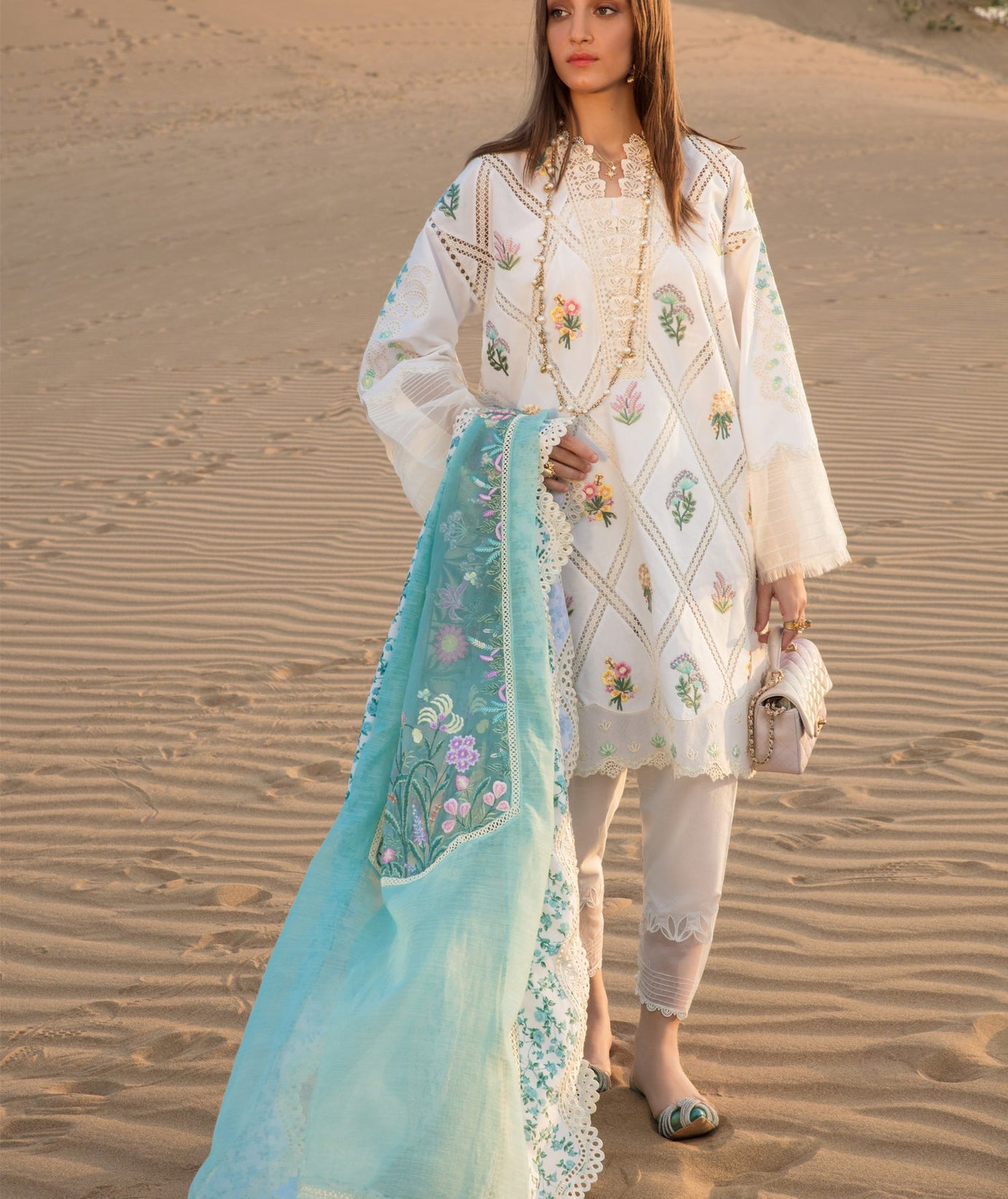 Crimson Lawn Collection'23 D#1 A