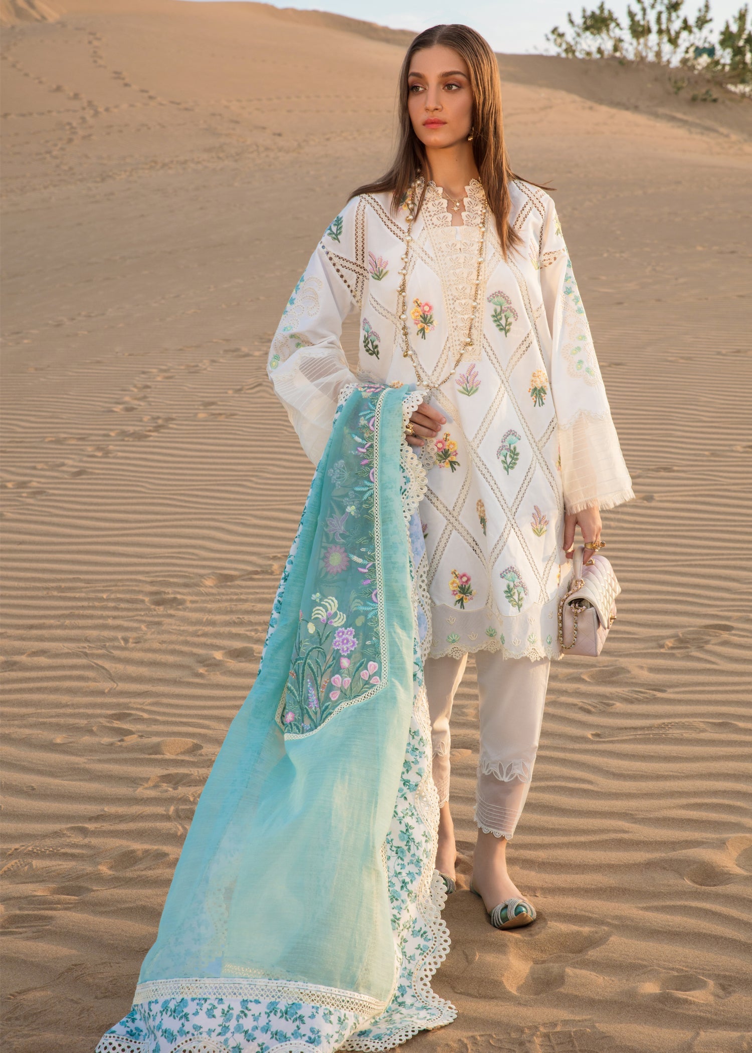 Crimson Lawn Collection'23 D#1 A