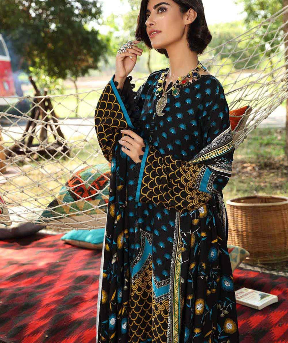 Gul Ahmed Winter Collection`22 LT#12012-A