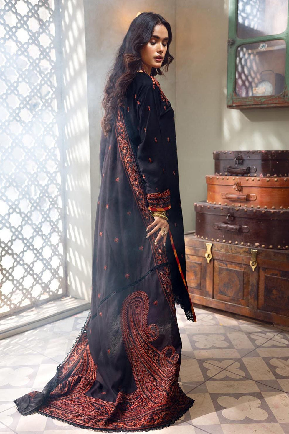Gul Ahmed Winter Collection`22 LT#22044-A