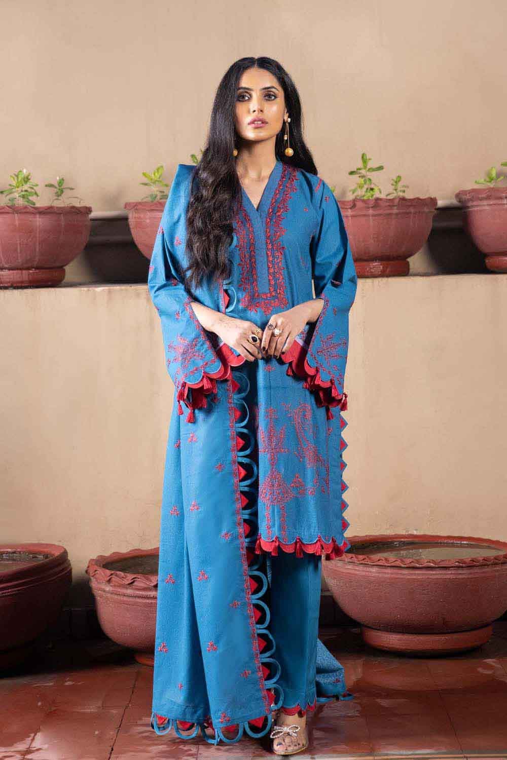 Gul Ahmed Winter Collection`22 AY#12018