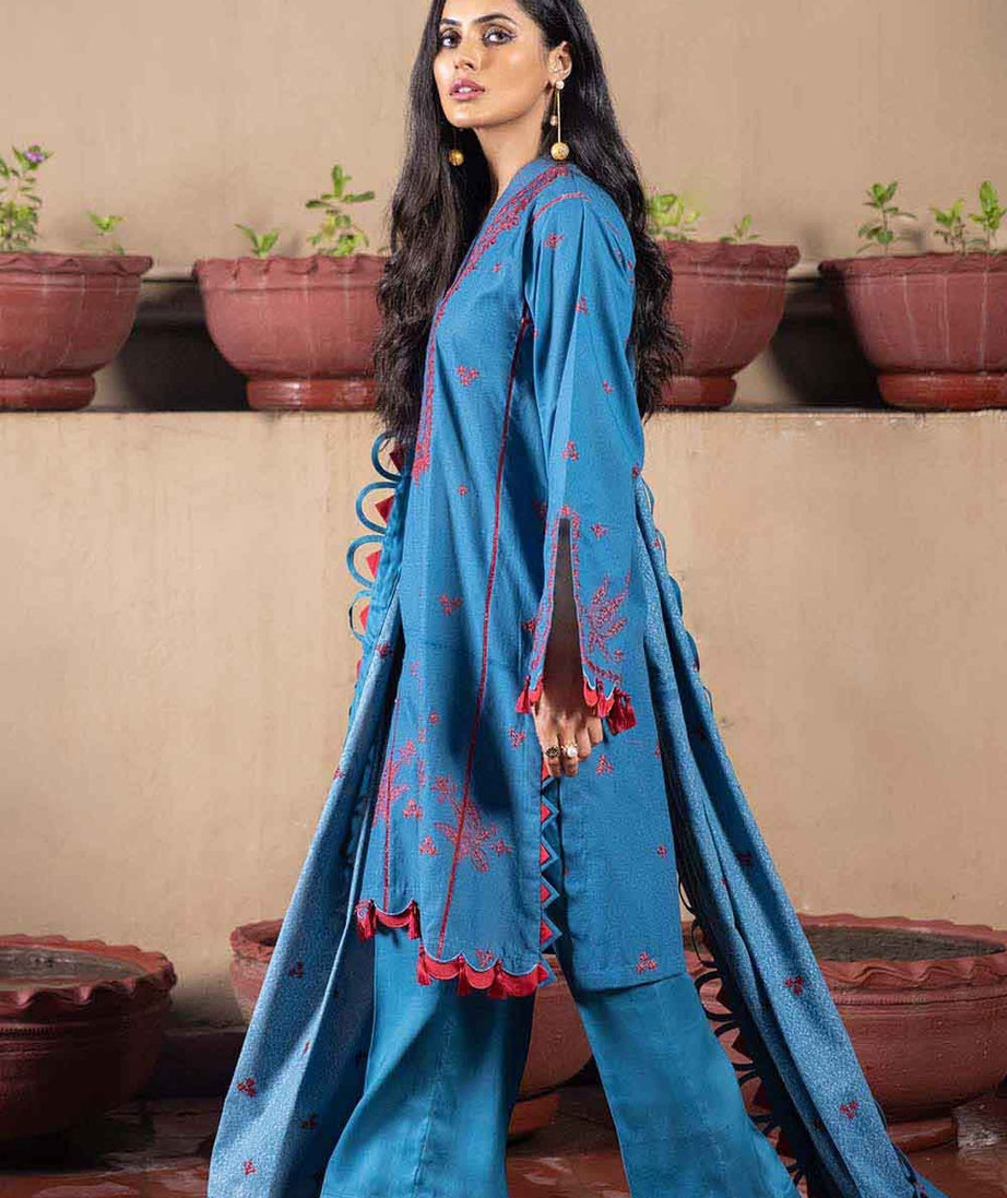 Gul Ahmed Winter Collection`22 AY#12018