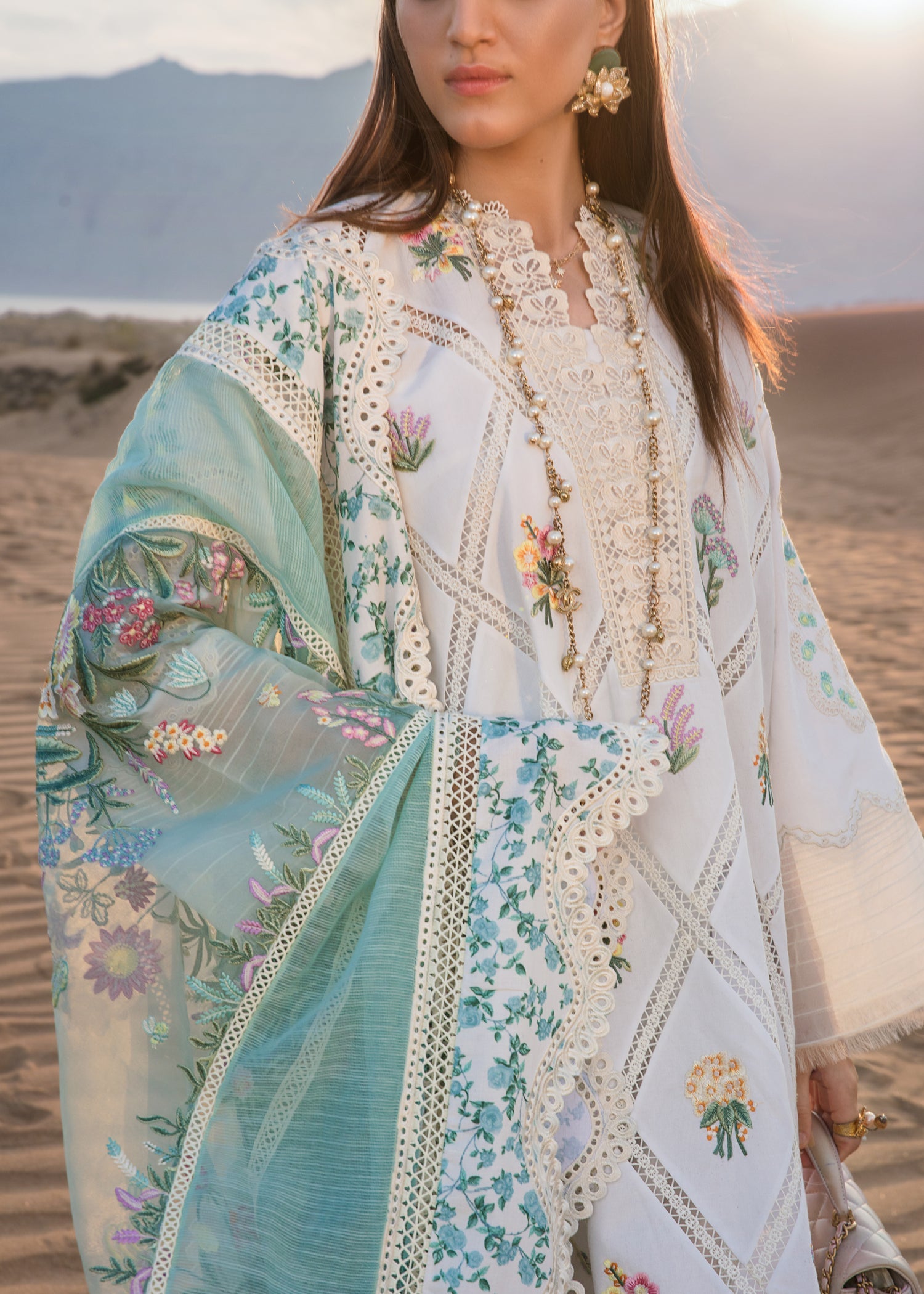 Crimson Lawn Collection'23 D#1 A