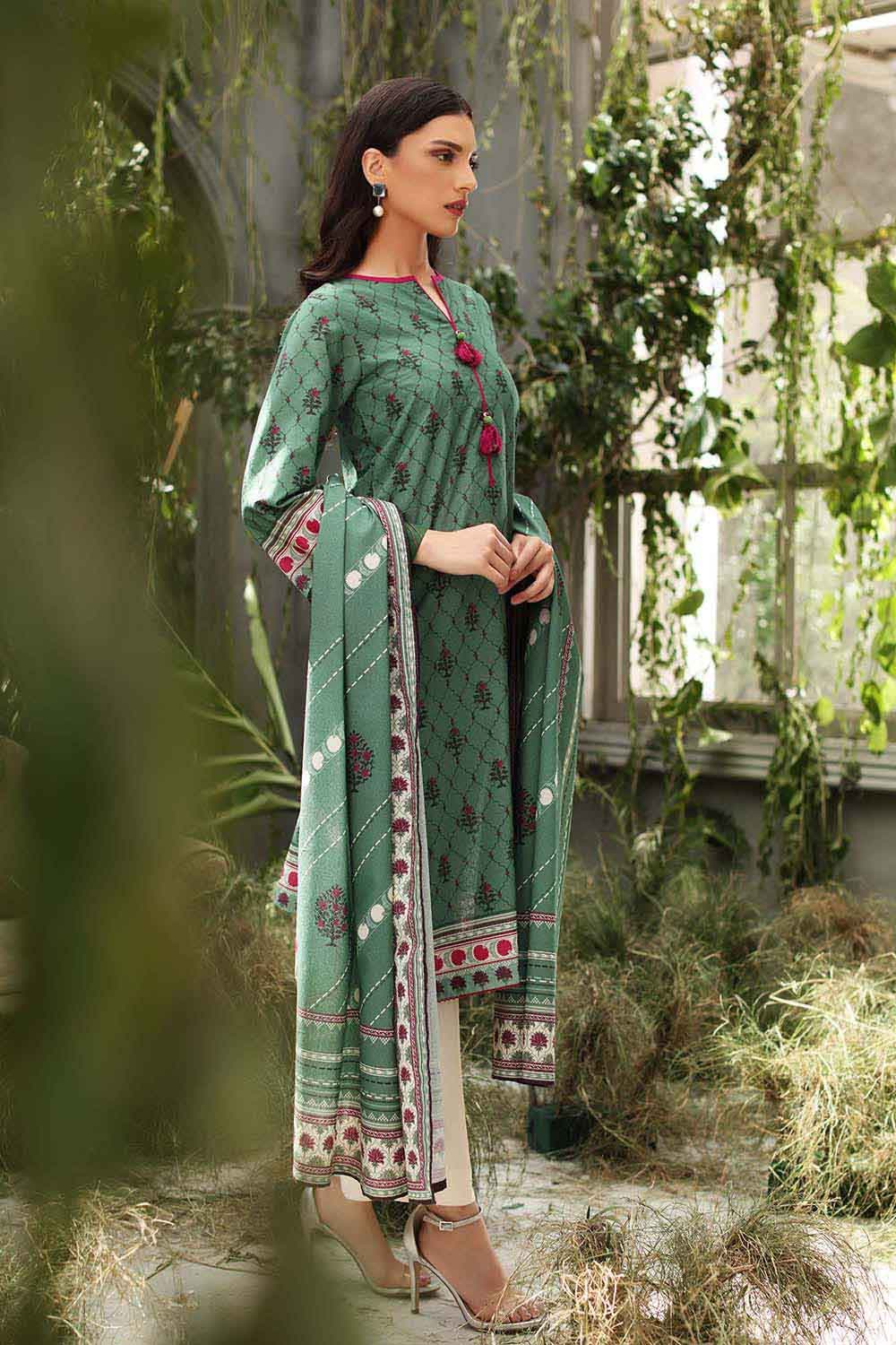 Gul Ahmed Winter Collection`22 AY#12028-A