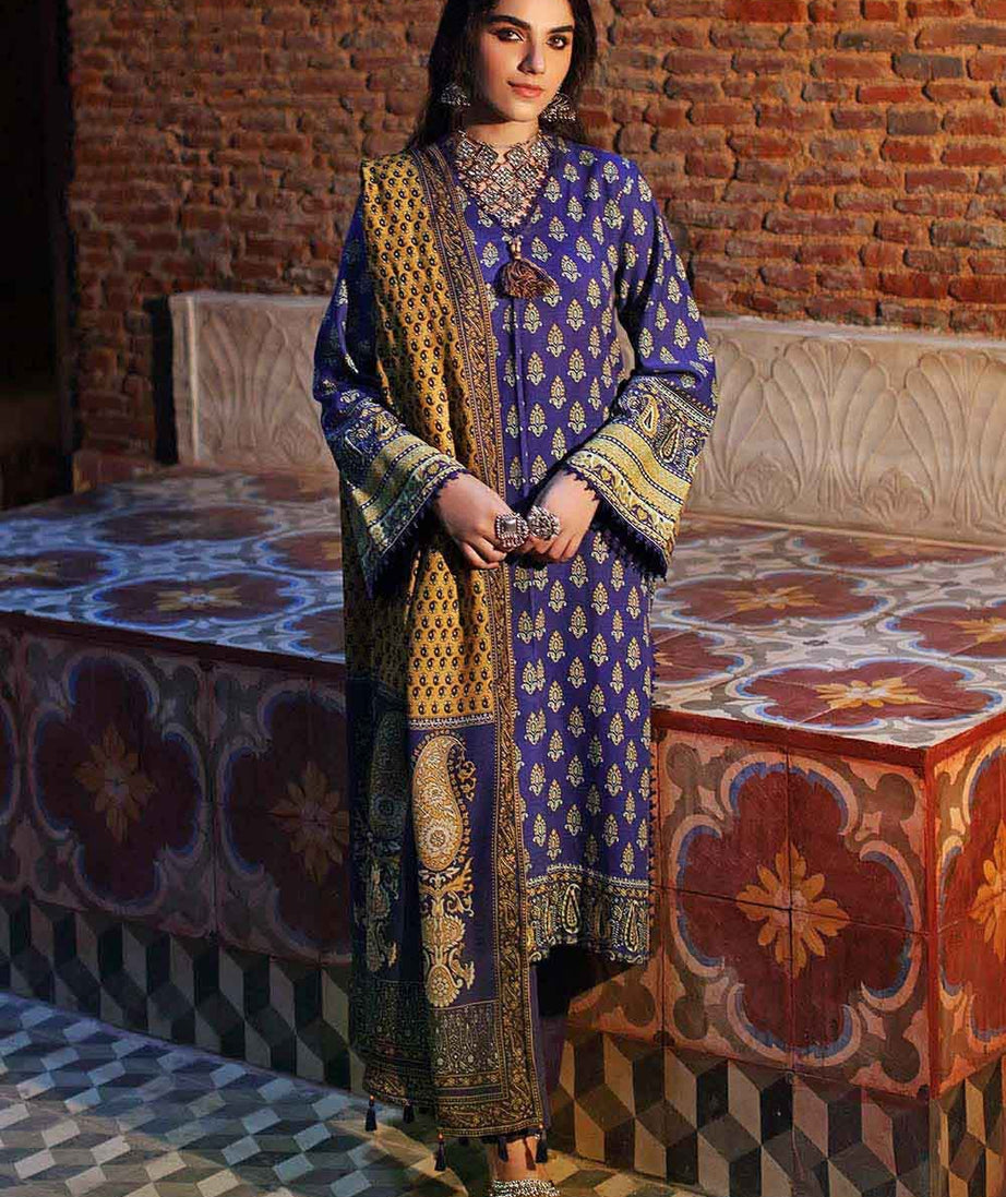 Gul Ahmed Winter Collection`22 PVS#12004-B