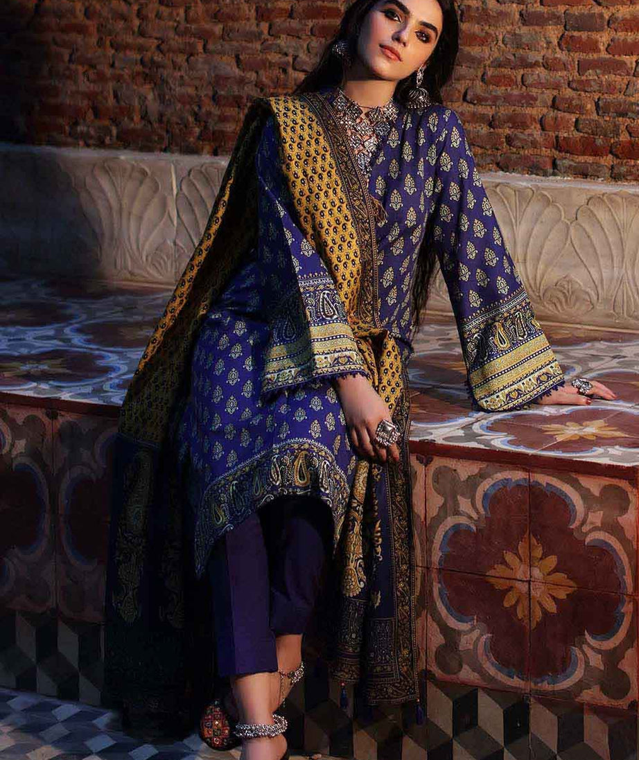 Gul Ahmed Winter Collection`22 PVS#12004-B