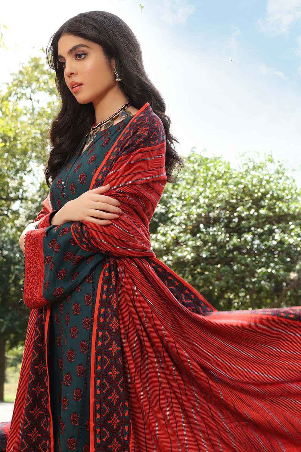 Gul Ahmed Winter Collection`22 LT#12015-B