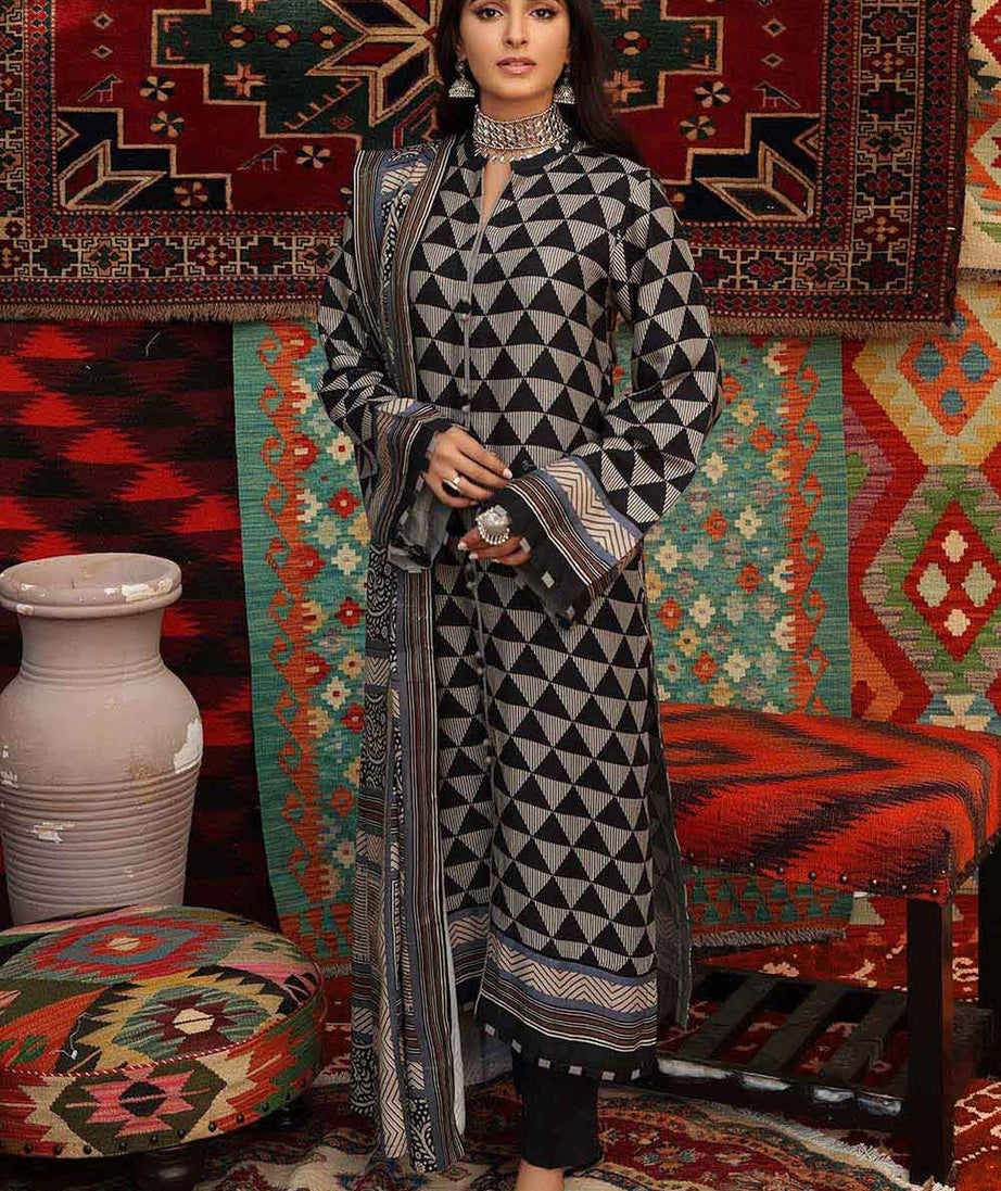 Gul Ahmed Winter Collection`22 LT#12019-A