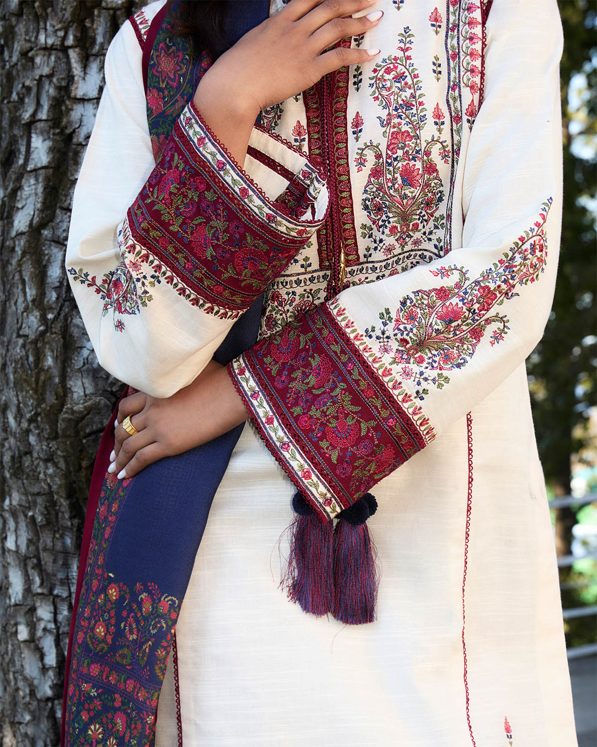 Jugnu By Hussain Rehar Autumn Winter`24 (Rouge)