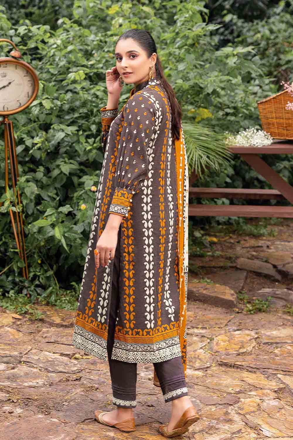 Gul Ahmed Winter Collection`22 K#22042-B