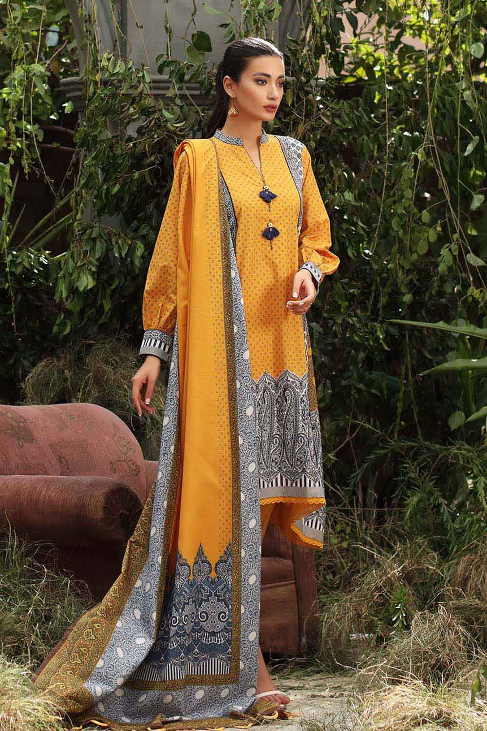 Gul Ahmed Winter Collection`22 AY#12022-B