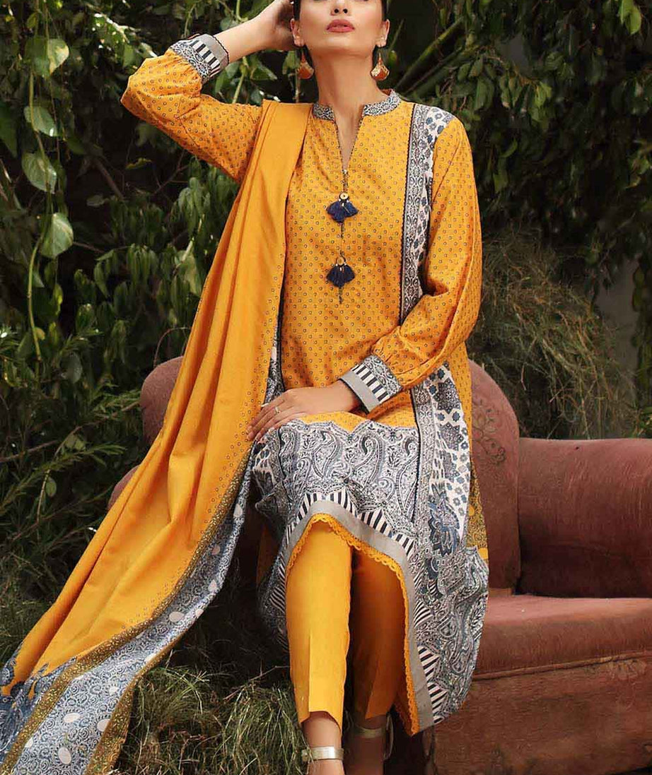 Gul Ahmed Winter Collection`22 AY#12022-B