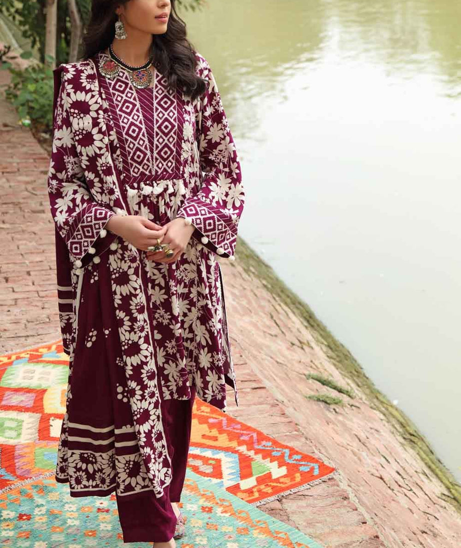 Gul Ahmed Winter Collection`21 LT # 12016 A