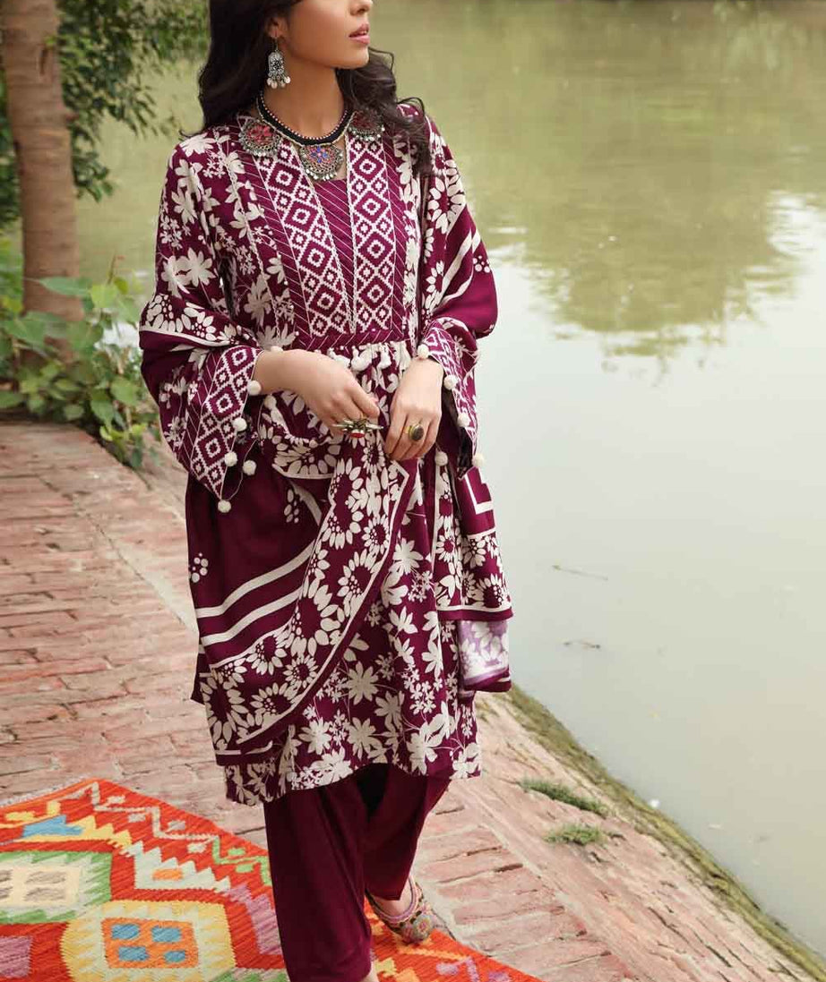 Gul Ahmed Winter Collection`21 LT # 12016 A