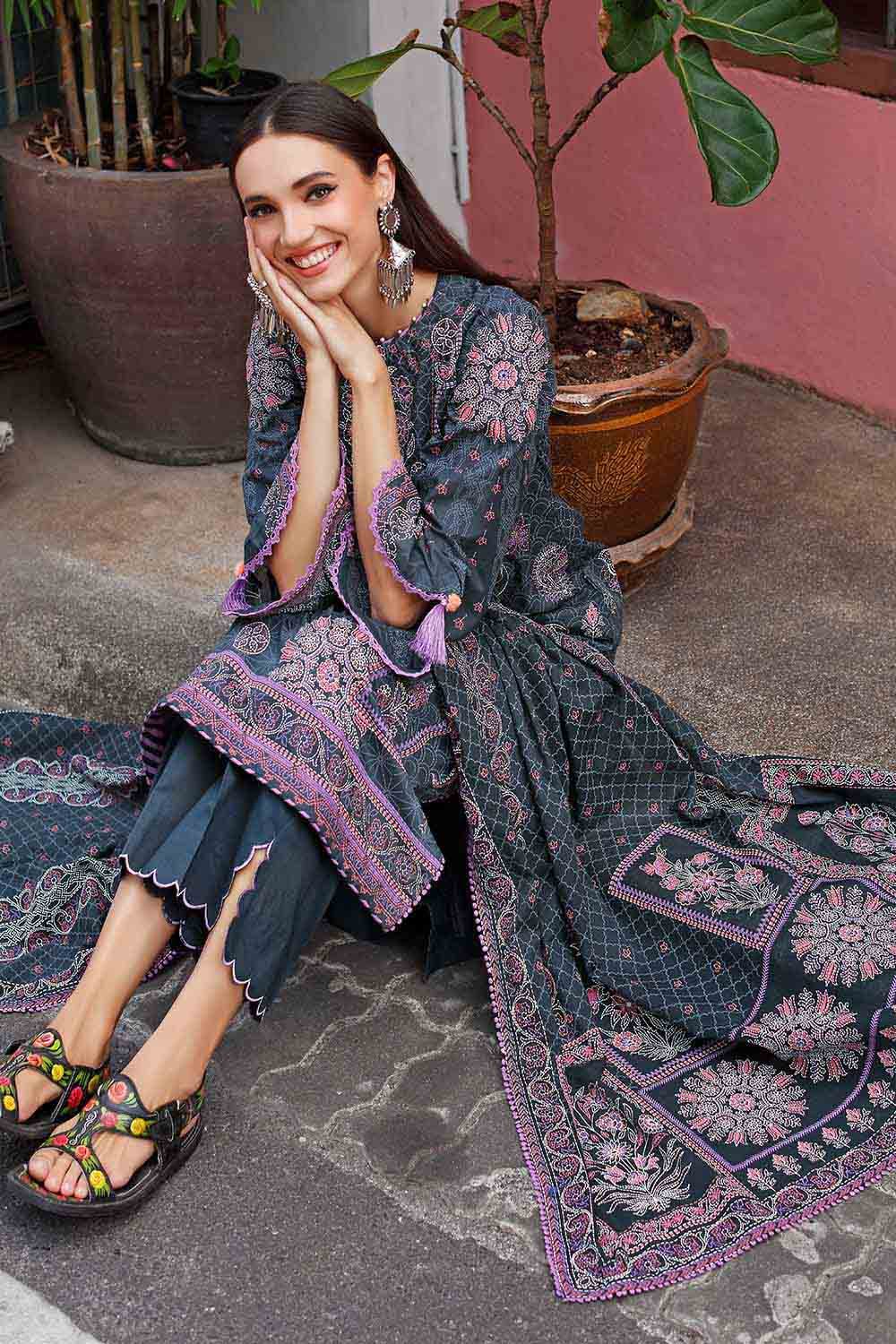 Gul Ahmed Summer'22 DN#22064 B